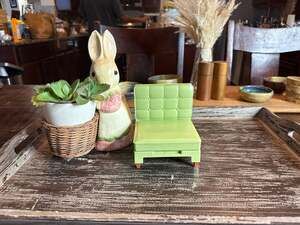 Vintage 2005 Barbie Totally Real Dollhouse Green Tufted Lounge Chair
